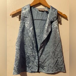 Chance Encounters women’s light blue Paisley Sleeveless Blouse vest size M